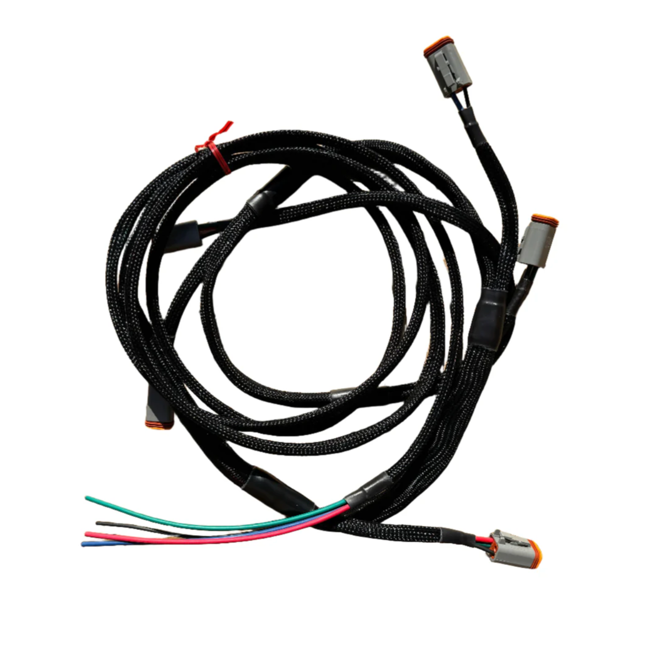 This 5 light harness is built right here in Southern California and makes it easy to wire 5 Baja Designs LP lights to the factory up fitter switches or a Switch Pros or other similar control unit on your truck. This allows control of the lights as well as back lights with ease.
The harness is 105" long from the trigger wires to the area where the harness splits into the 5 light sections.
Ford F-250, Ford F-350, Ford F-450, Ford F-550, 2024 Ford, 2023, Superduty trucks