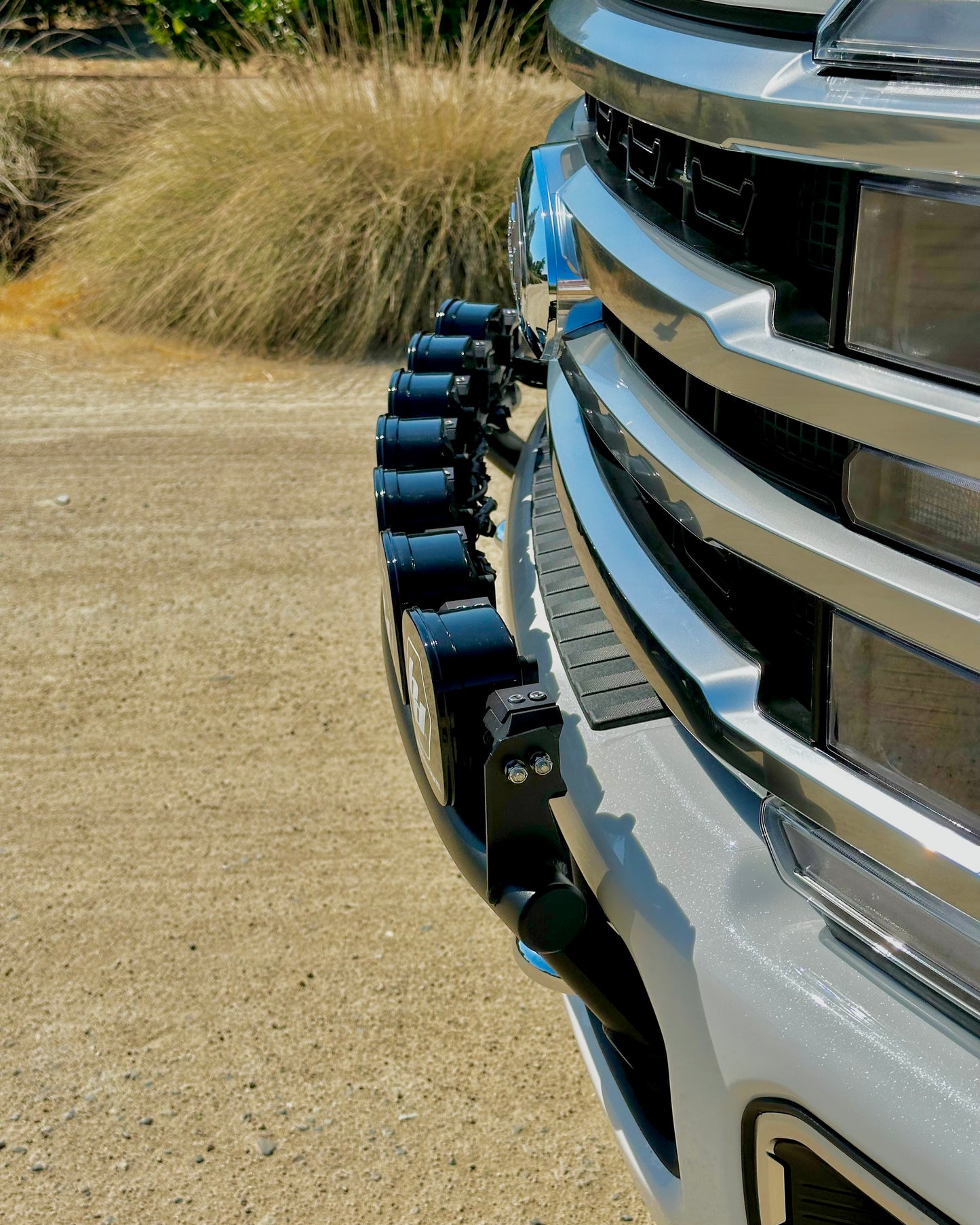 XL Linkable LED Light Bar - (7) light SKU: 740005