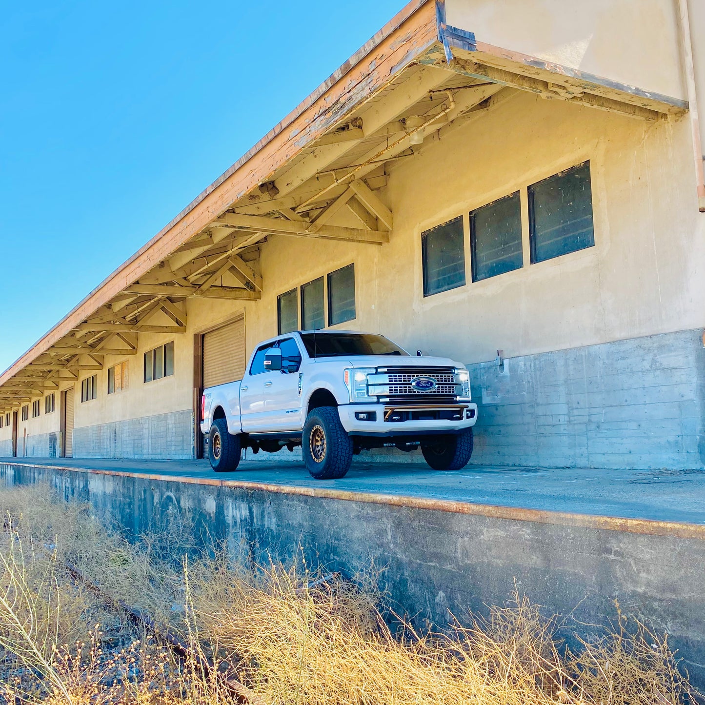 Ford Super-duty light bar F-250 F-350 F-450 F-550 Light Bar off-road overland expeditions truck parts LED LP9 accessories 2017 2018 2019 2020 2021 2022 2023